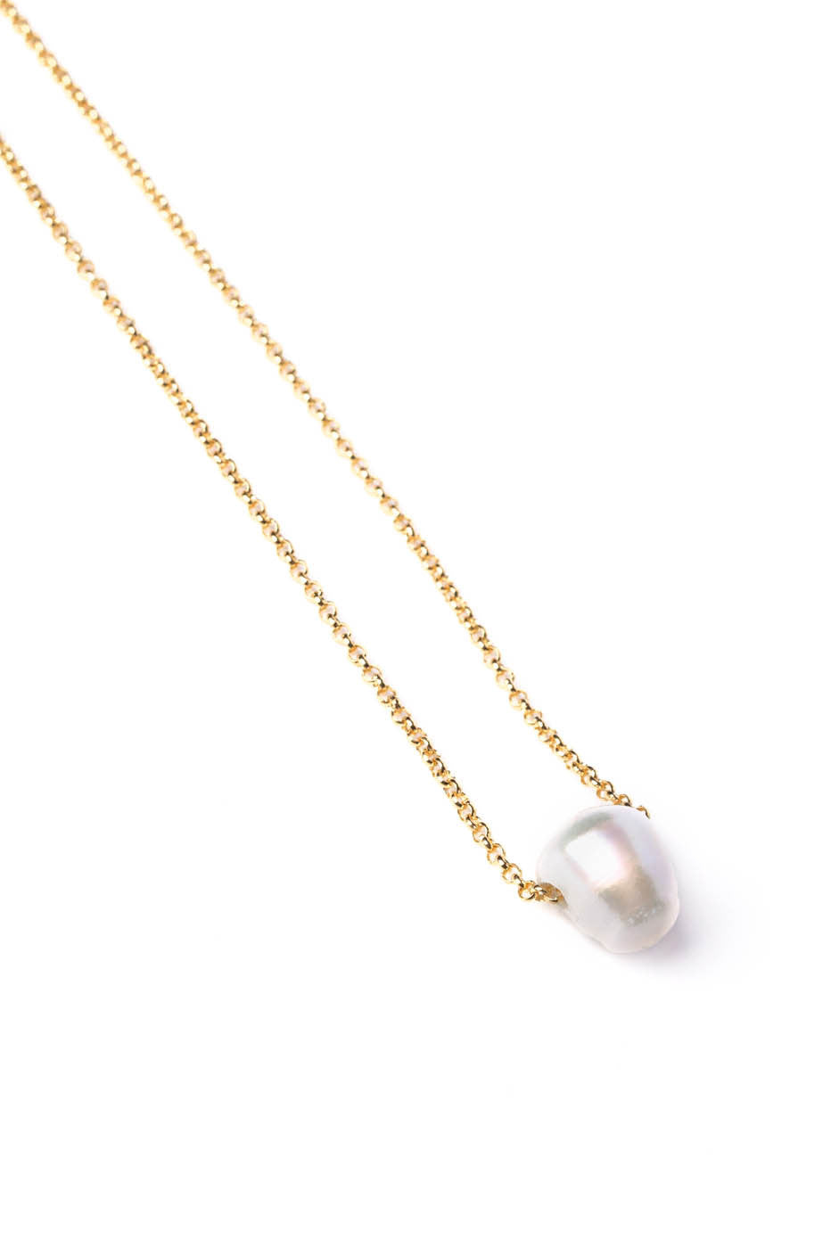 Freshwater Pearl Necklace on Gold Chain
