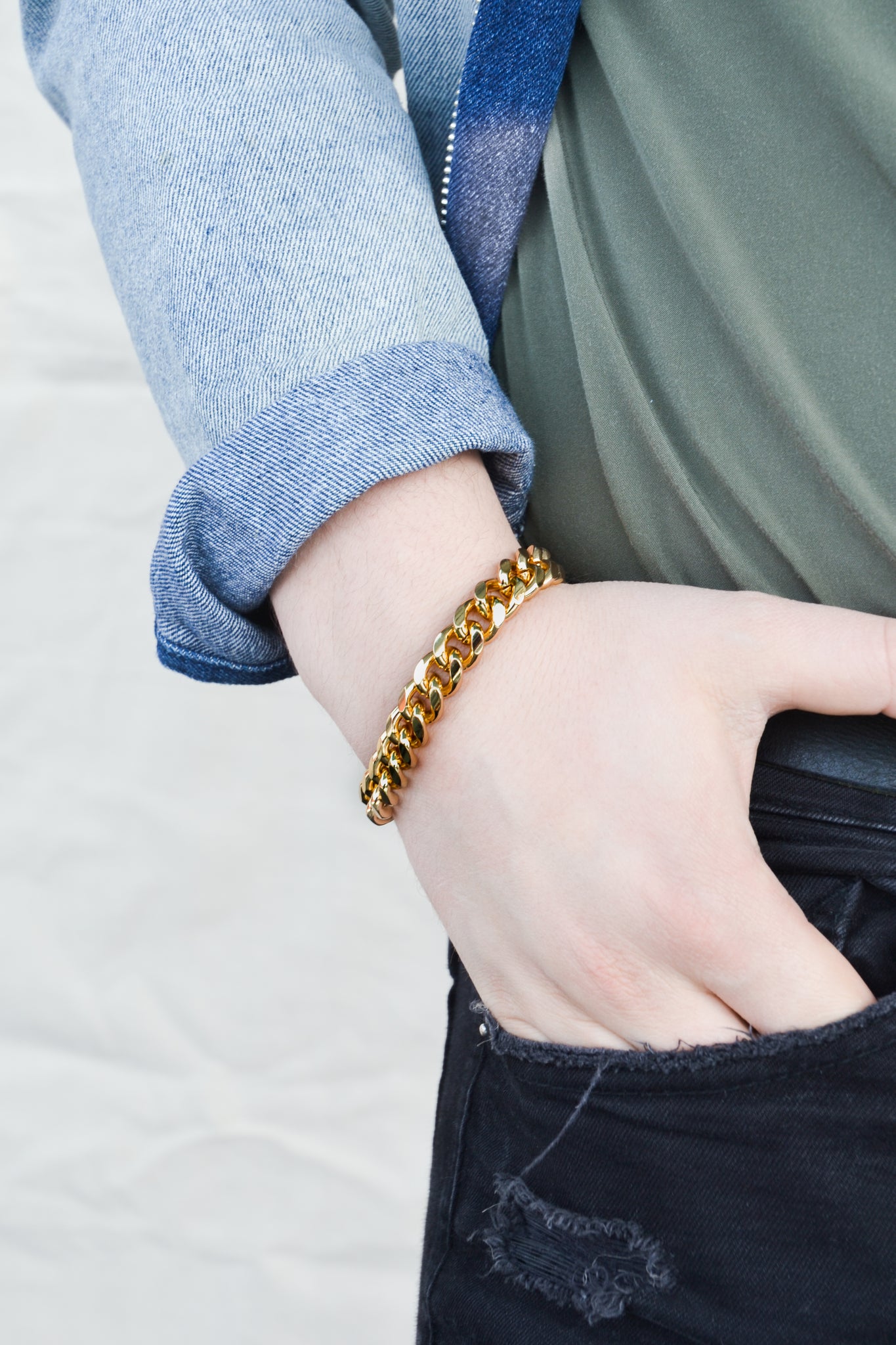Chunky Gold Curb Chain Bracelet
