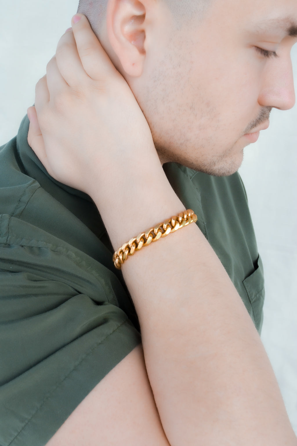 Chunky Gold Curb Chain Bracelet